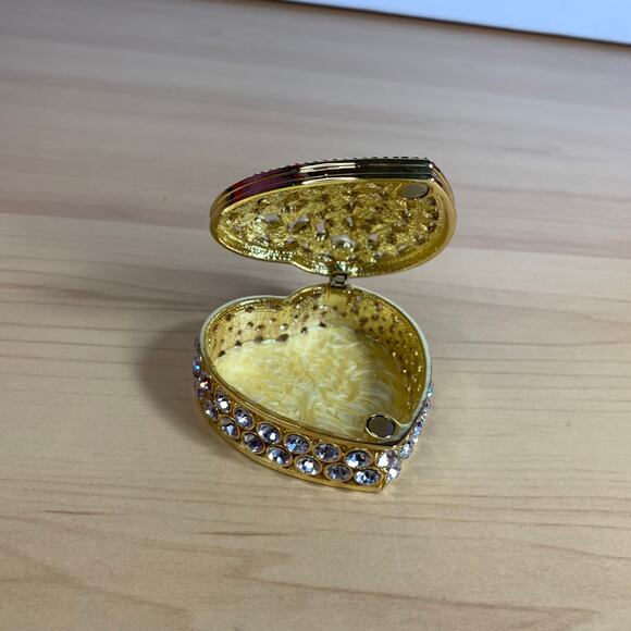 Fashion Jewelry Boxes Metal Jewelry Case Trinket Box Heart Shaped Casket - Picture 12 of 15